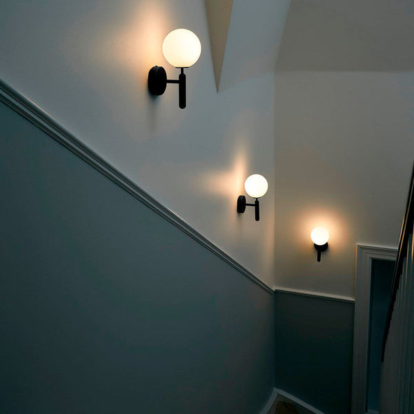 Minimalistische - Wandleuchte im skandinavischen Stil aus