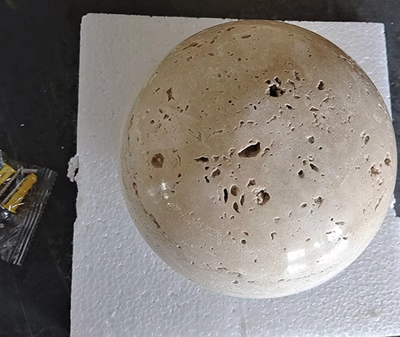 Mureto - Wabi-Sabi-Marmor-Wandleuchte