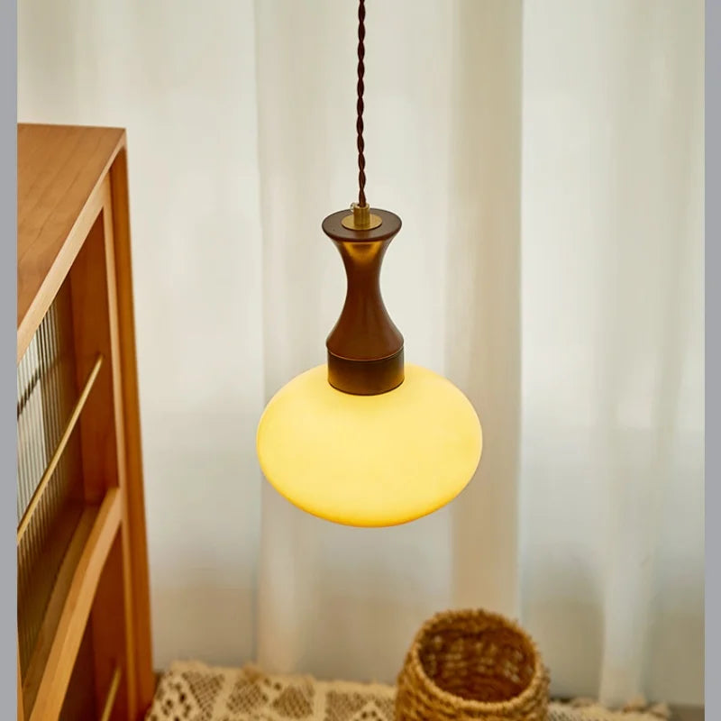 Plafona - Vintage-Pendelleuchte aus bernsteinfarbenem Glas