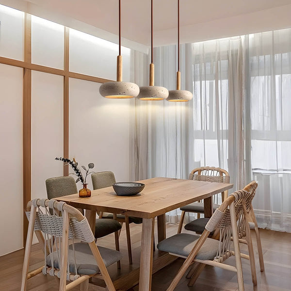 Celira - Moderne Pendelleuchte aus gelbem Travertin