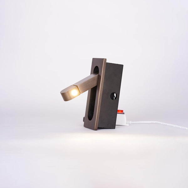 Luzana - LED-Nachttischlampe mit verstellbarem Kopf