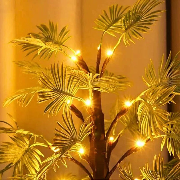 Nestor - Weihnachts-LED-Lichterkette mit Palmenblättern