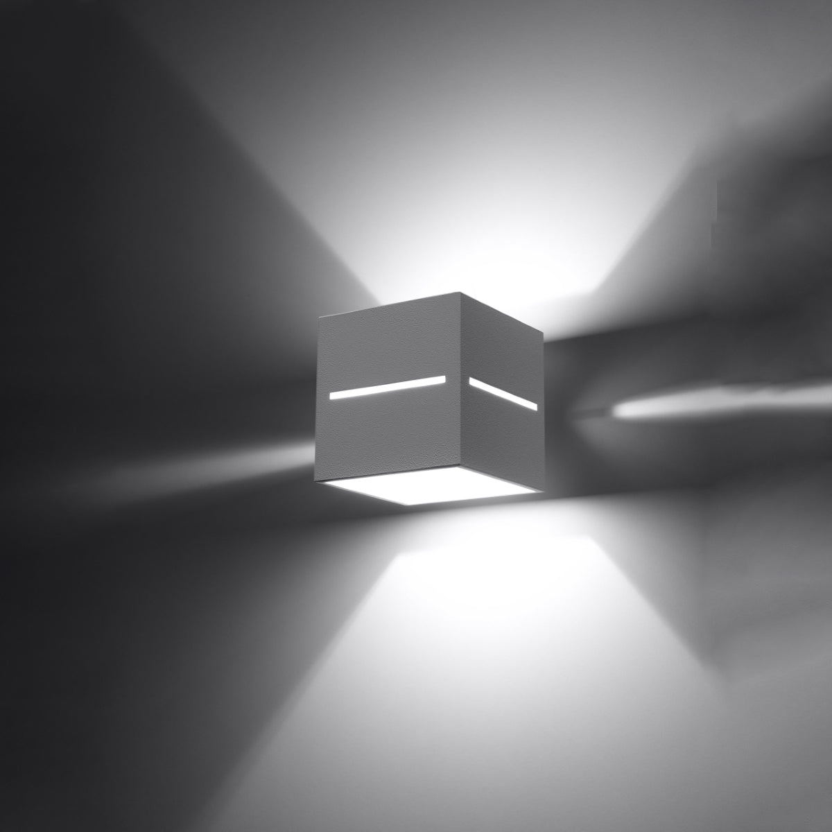 LOBO - Wandleuchte, weiß, aus Aluminium