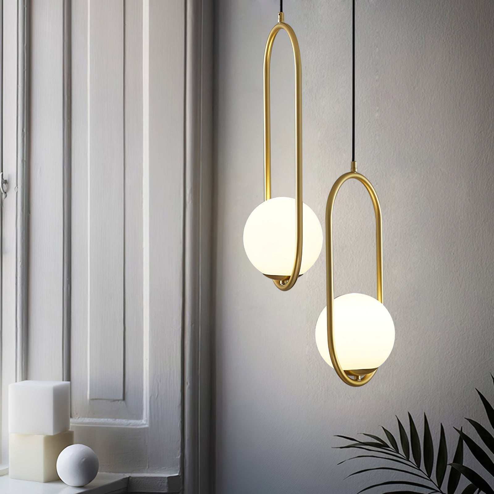 Mila - Pendelleuchte aus Glas und Metall