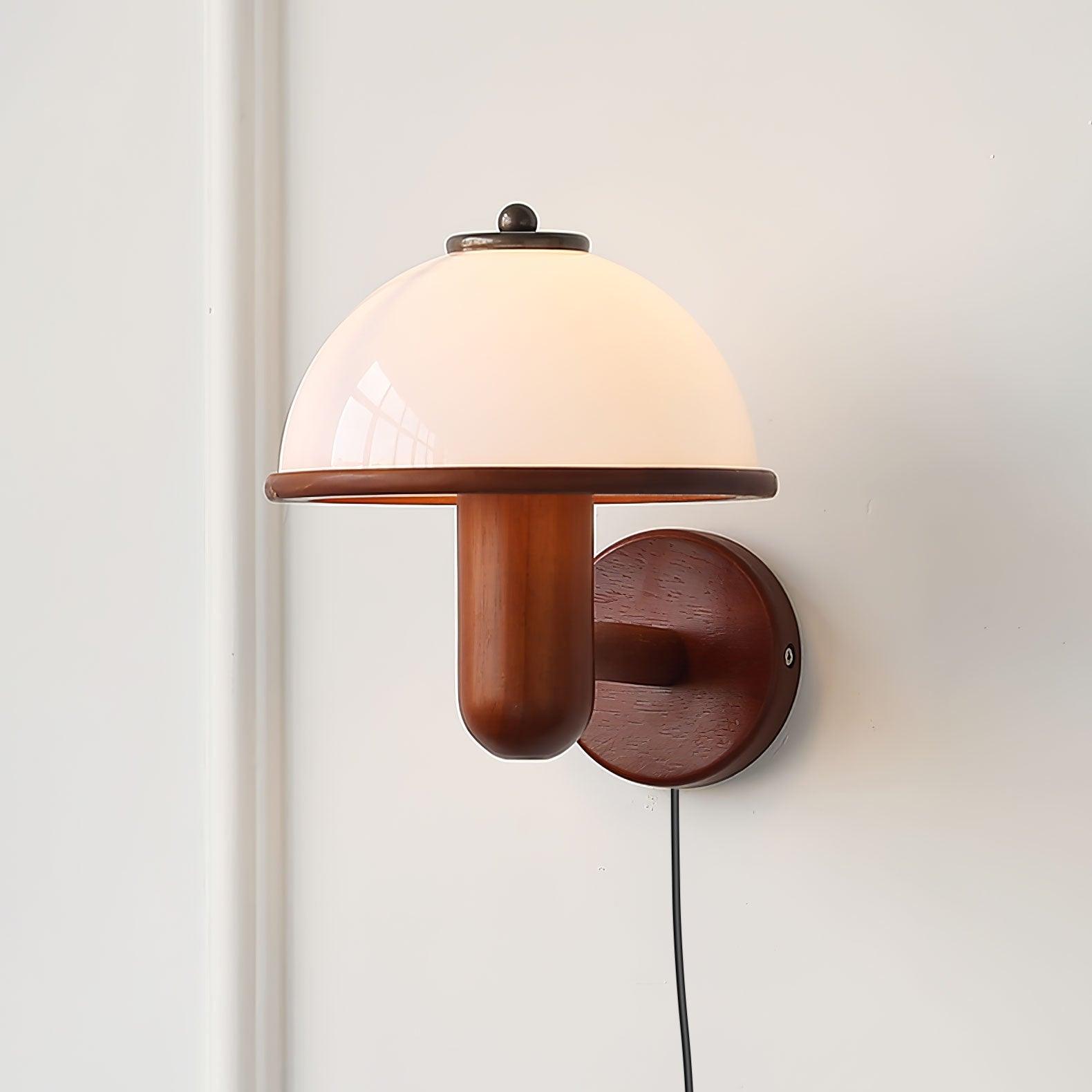 Pilzio - Holz Wandleuchte im Pilz Design