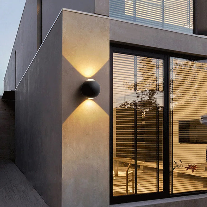 Kugelform - Aluminium-Wandleuchte, Kugelform, Schutzart IP65