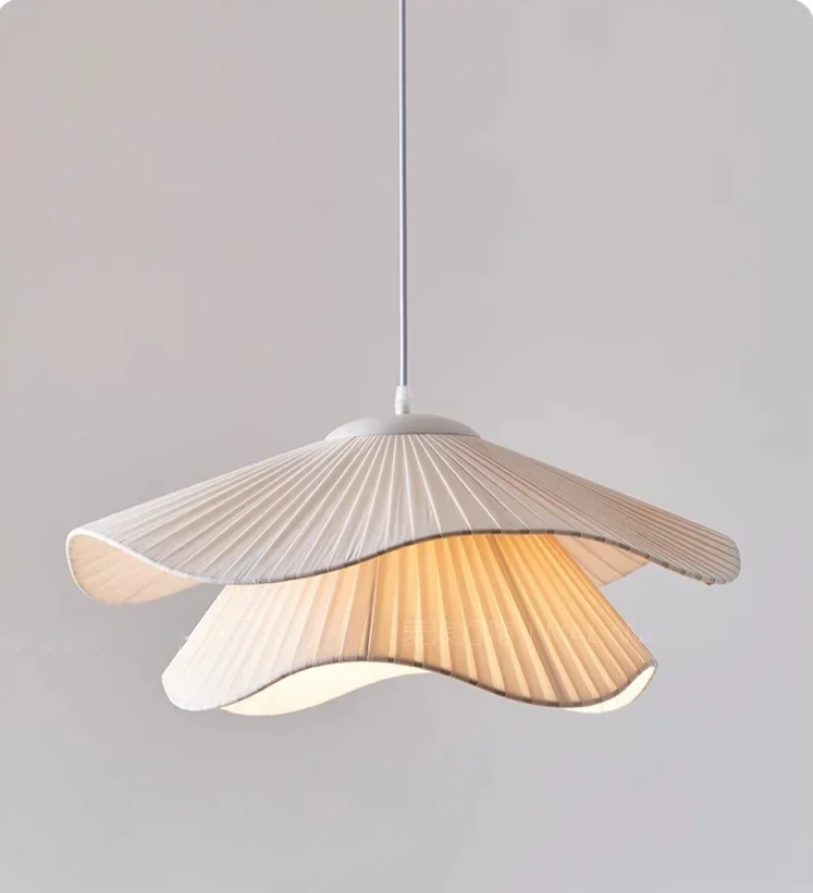 Nordische - LED-Pendelleuchte mit Stoffschirm und