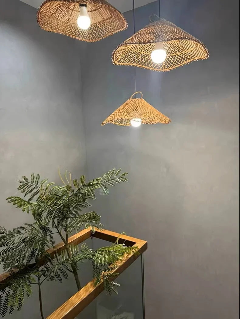 Handgewebte - Rotan-Pendelleuchte, beige