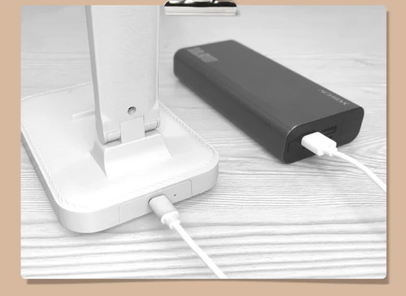 Focalia - Kabellose LED-Schreibtischlampe, per Touch dimmbar