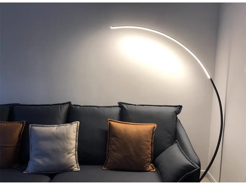 Schlanke - LED-Stehleuchte 170 cm