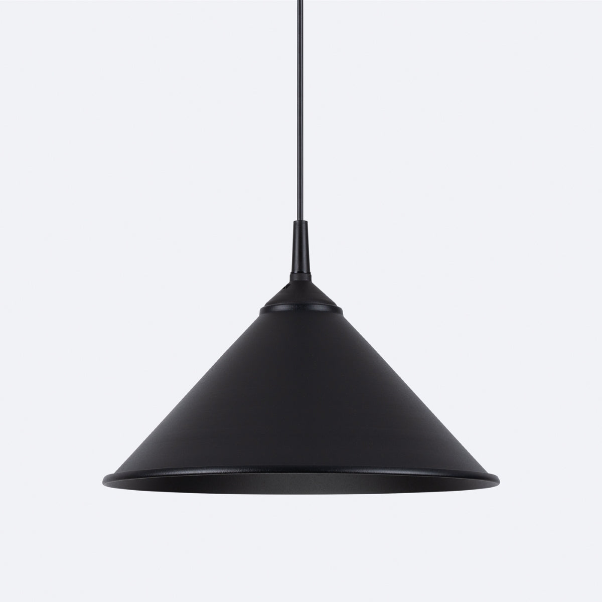 Claria - Schwarze Pendelleuchte mit Holzapplikationen in