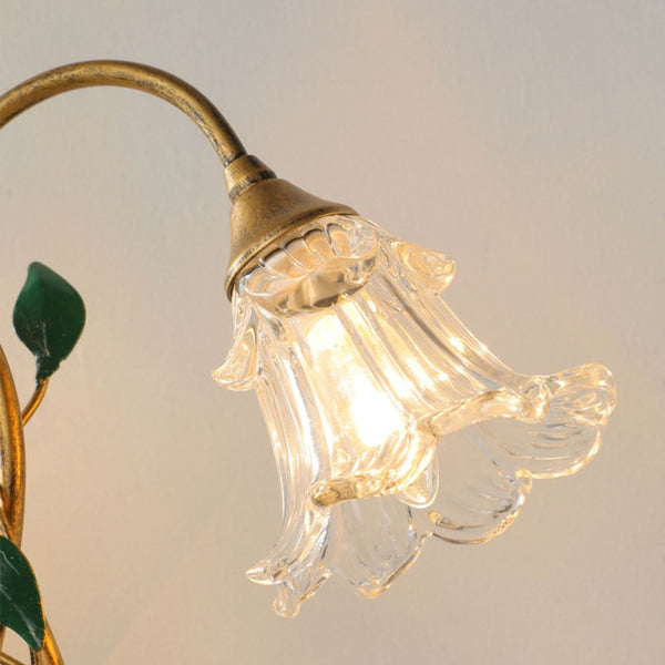 Französische - Tischleuchte mit Blumenmuster aus Glas und