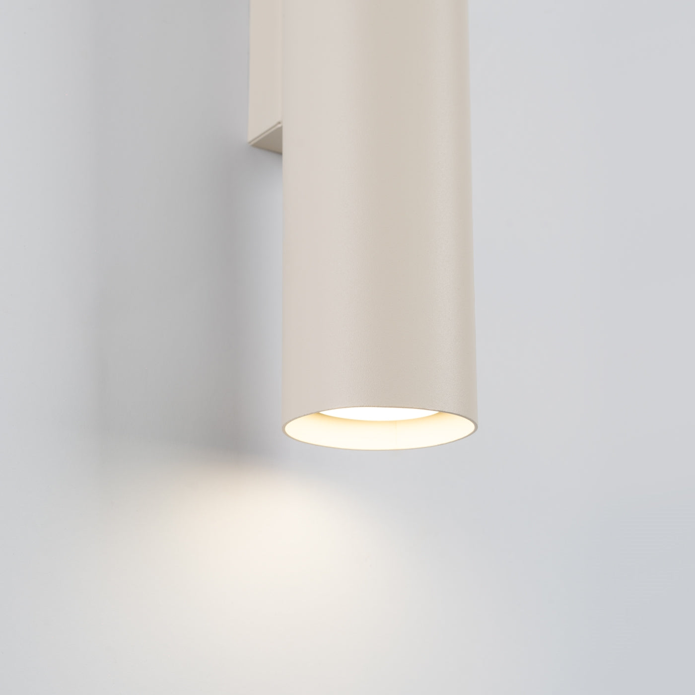 Lagos - 2 Beige Stahl-Wandleuchte