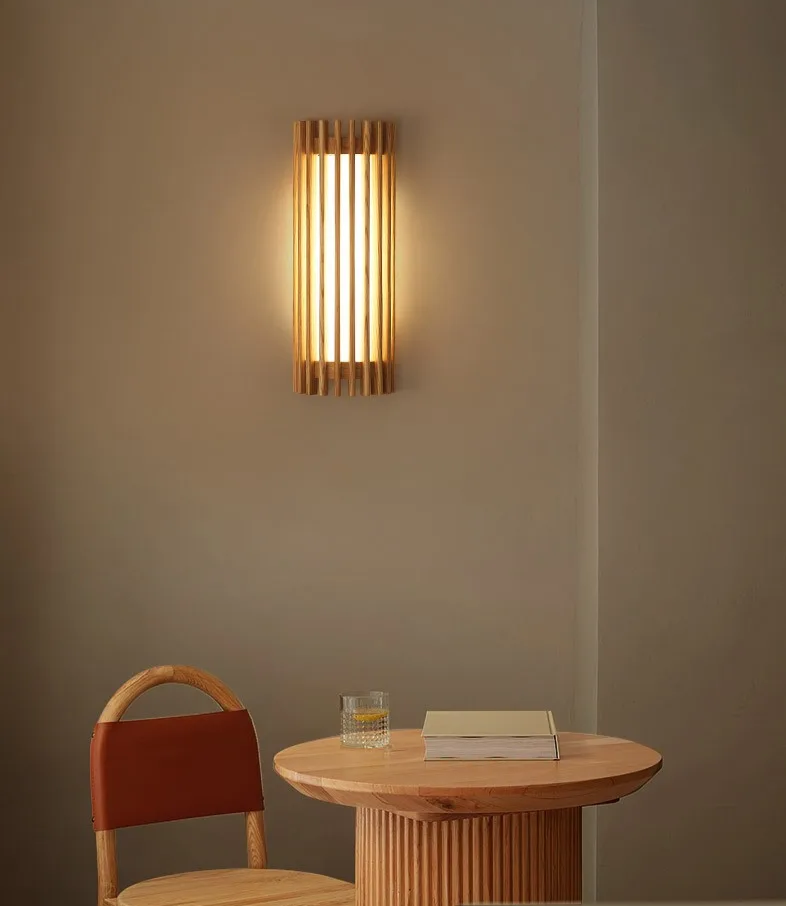 Walnussoptik - Wabi-Sabi-Wandleuchte, Walnussoptik