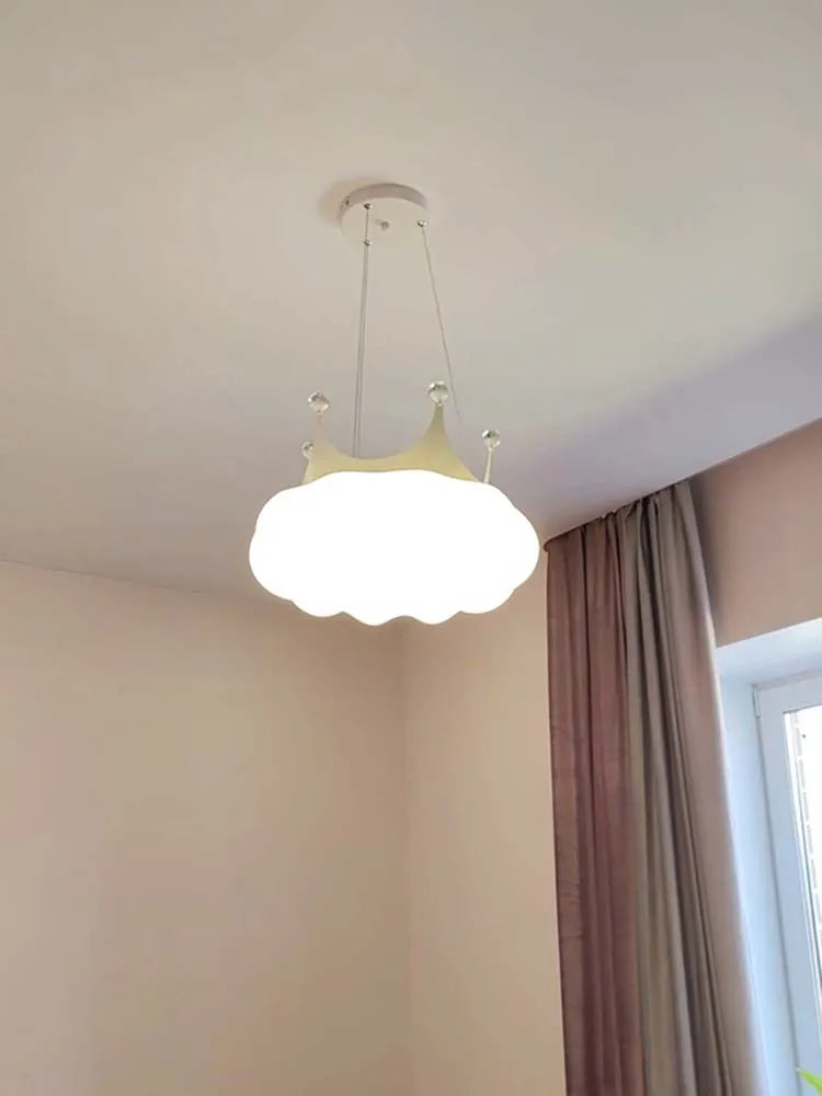 Nimbus - Kronen-Pendelleuchte für Kinderzimmer, cremeweiß