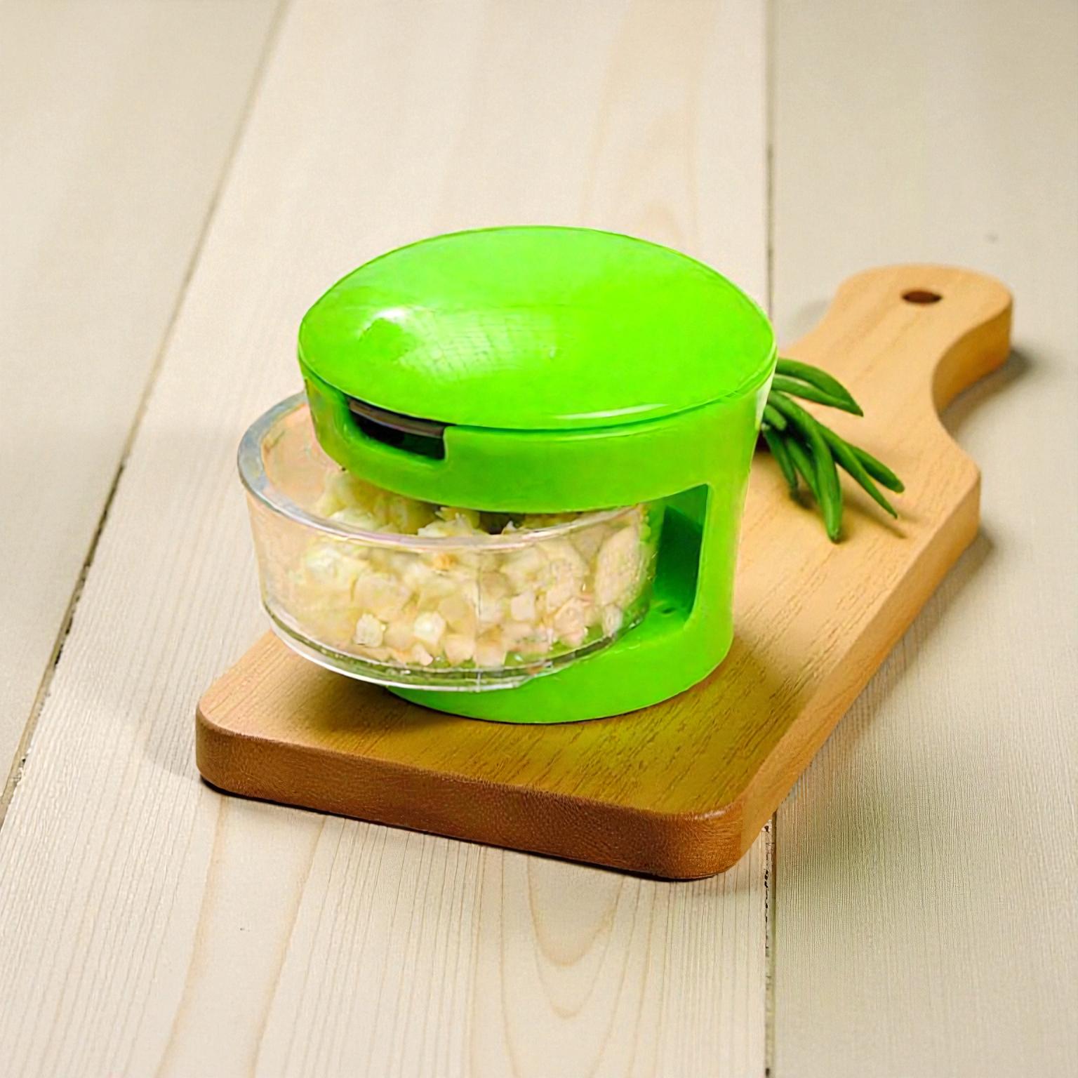 Mini Knoblauchhacker mit integriertem Behälter für multifunktionale Nutzung Küchenhelfer zur Lebensmittelvorbereitung