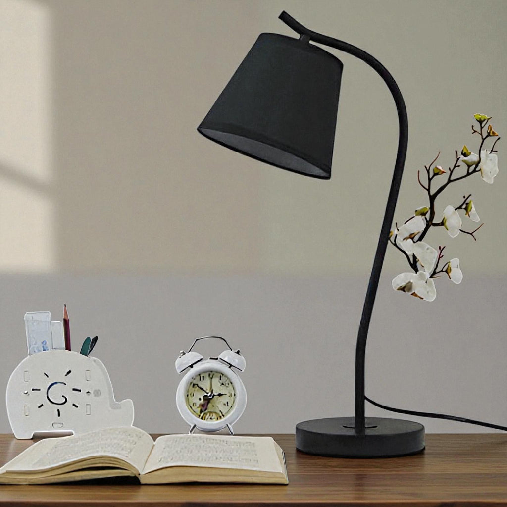 LED-Tischlampe für Schreibtisch und Innenbereich