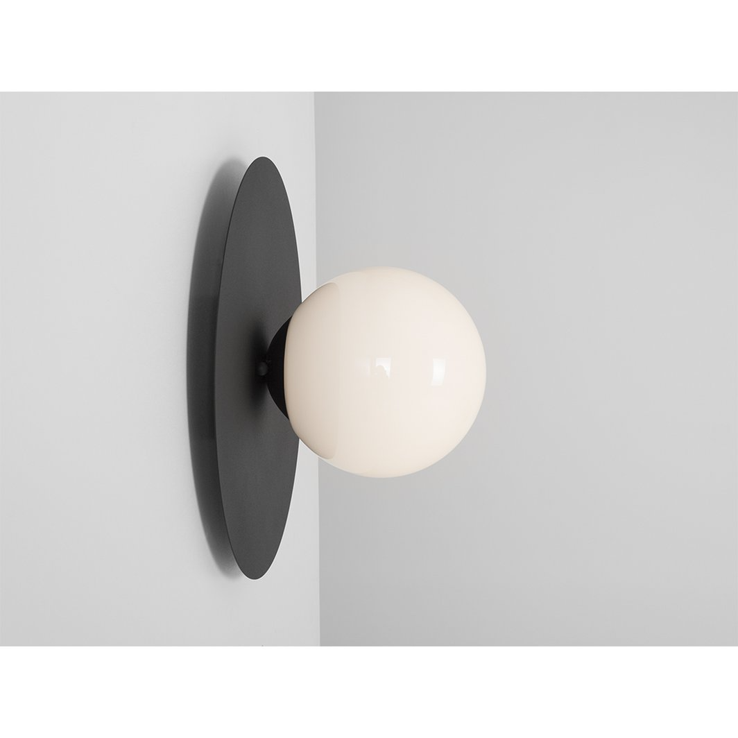 Skiva - Ball M Wandleuchte – Schwarz