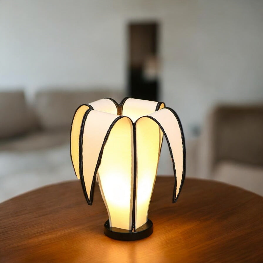 Verstellbare bananenförmige Tischlampe für verspieltes und praktisches Licht