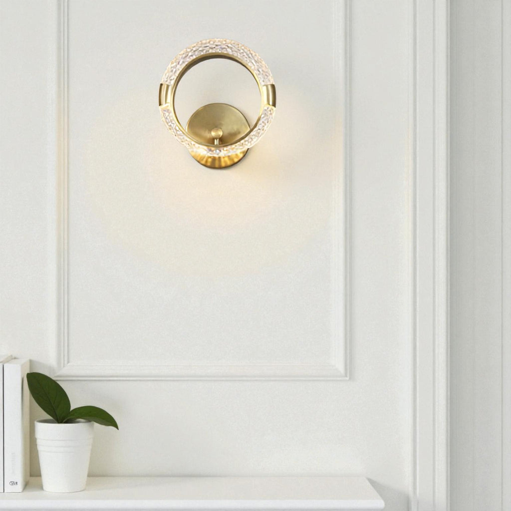 Runde LED-Wandleuchte mit Gold-Finish für warmes und modernes Stimmungslicht