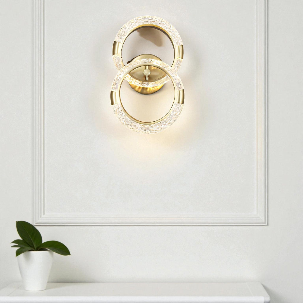 Runde LED-Wandleuchte mit Gold-Finish für warmes und modernes Stimmungslicht