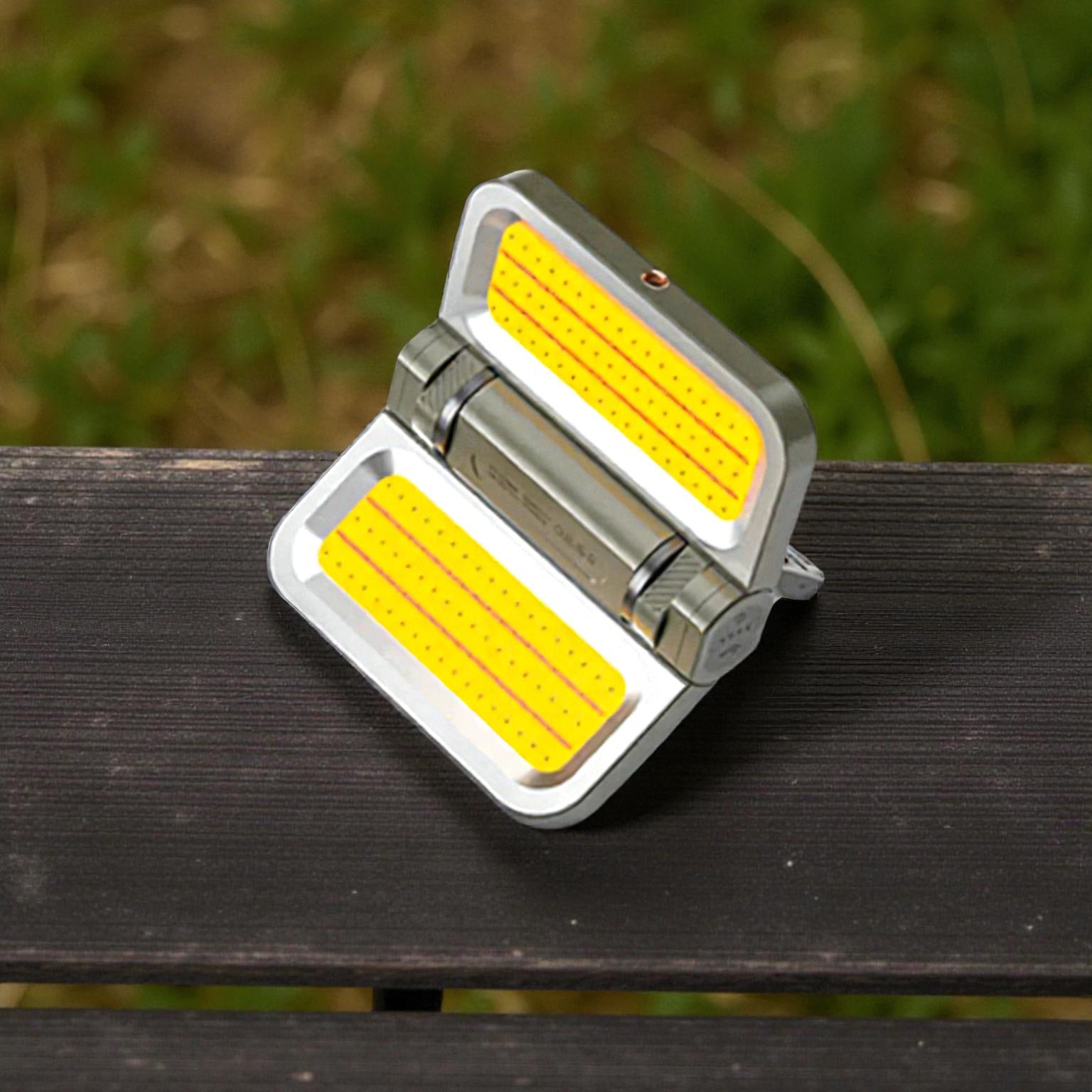 LED-Campinglampe mit 2000 Lumen Flutlicht und zwei Lademöglichkeiten