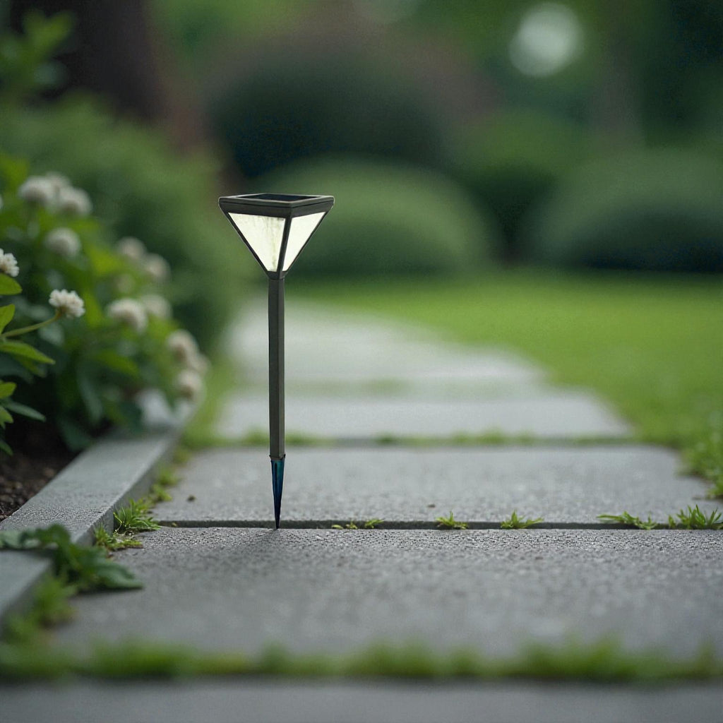 LED-Rasenleuchte mit Solardesign für zuverlässige Außen- und Gartenbeleuchtung