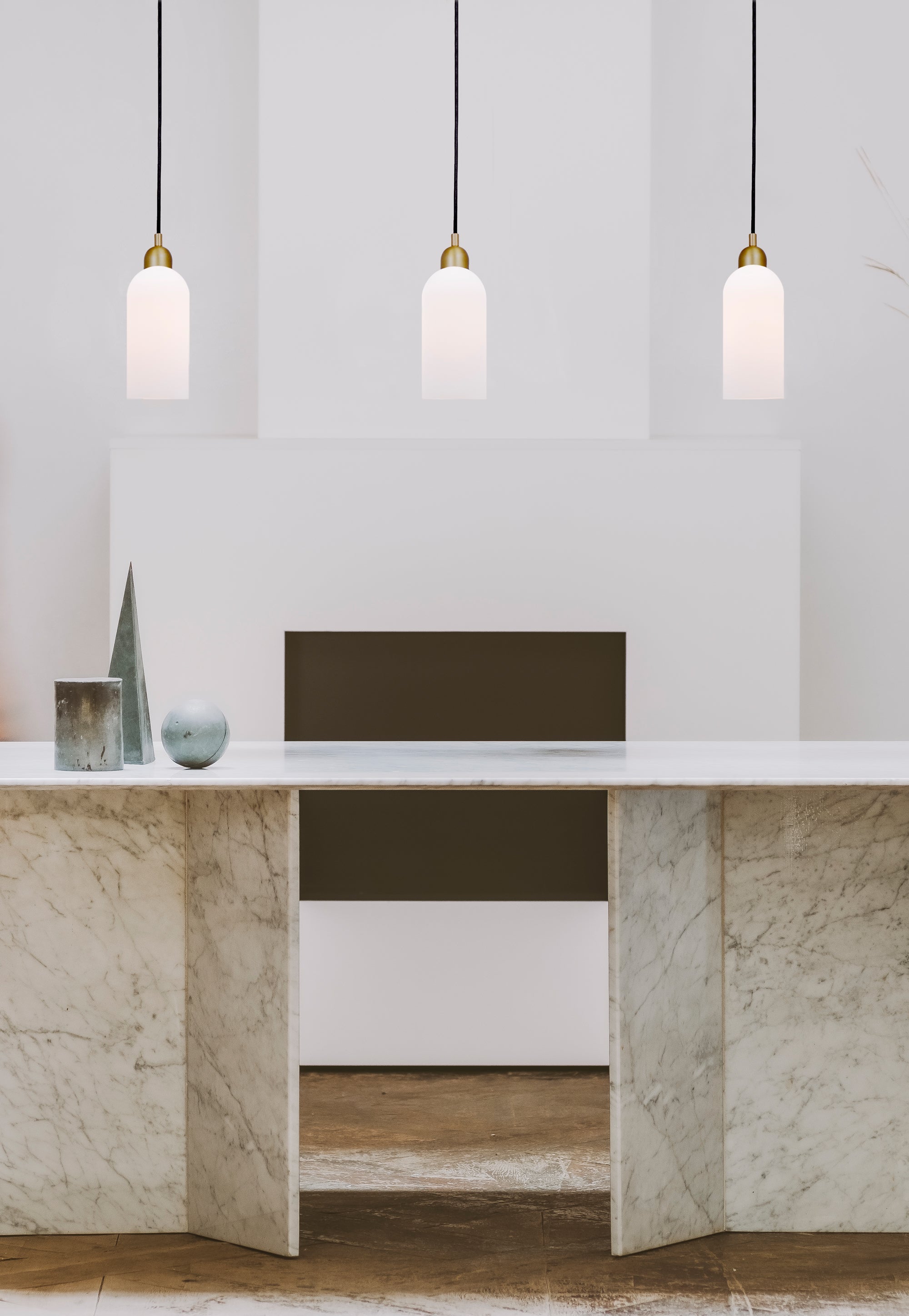 Halona - Pendelleuchte aus Metall und Glas