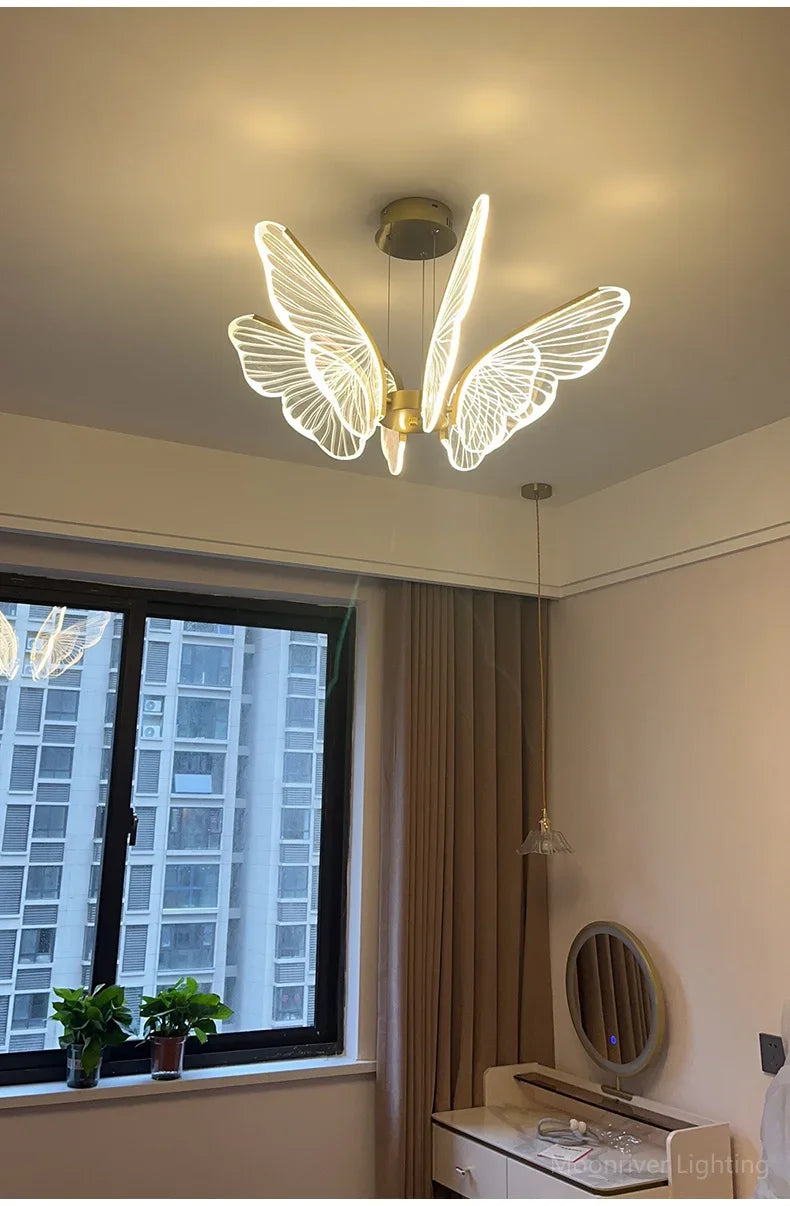Nimbus - LED-Schmetterlings-Pendelleuchte, dimmbar
