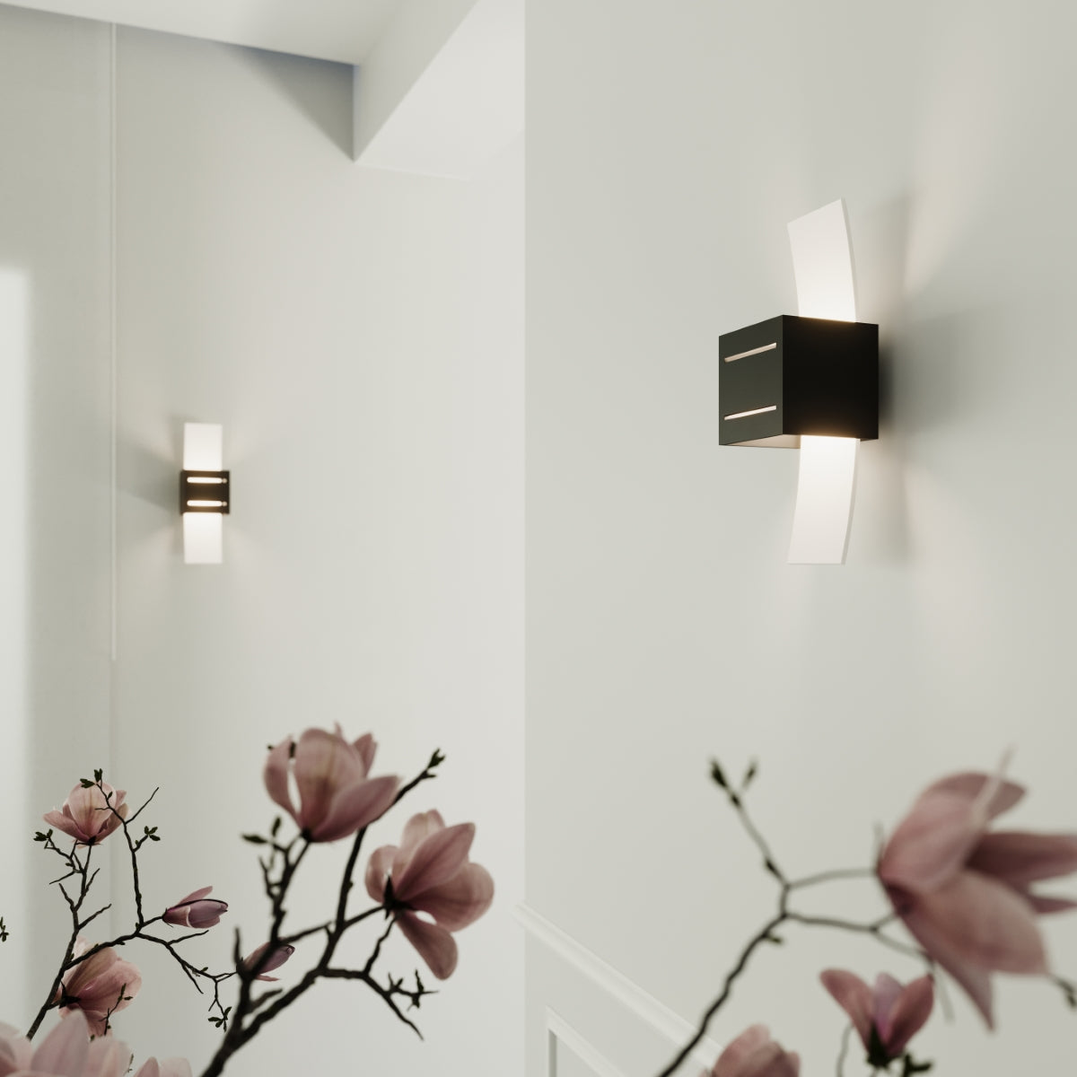 LORETO - Wandleuchte, schwarzes Aluminium/Glas