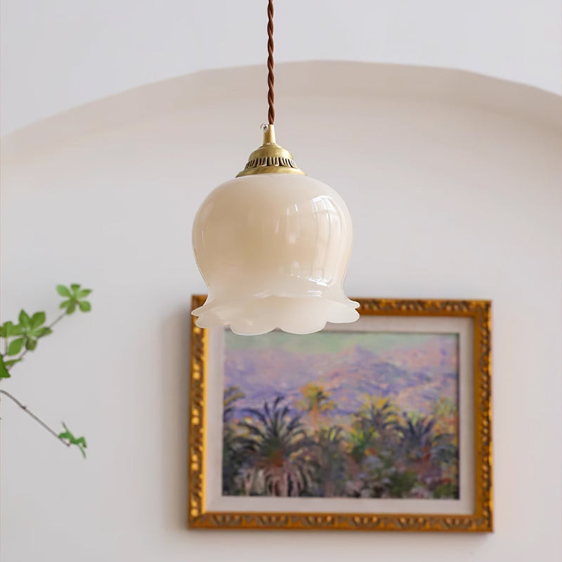 Vallei - Blume Pendelleuchte aus Messing und Kunstharz