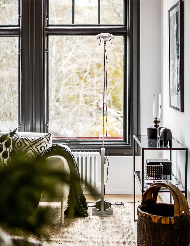 Linara - Art-Deco-Stehleuchte aus Chrom ohne Schirm