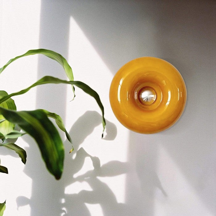 Luara - Bauhaus Donut Wand- und Tischleuchte aus Glas/Metall