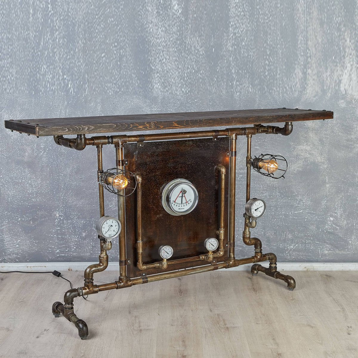 Desko - Steampunk-Tischleuchte Goldene Schweine aus