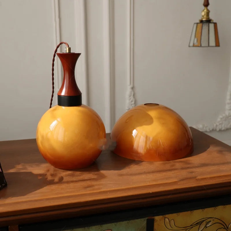 Plafona - Vintage-Pendelleuchte aus bernsteinfarbenem Glas