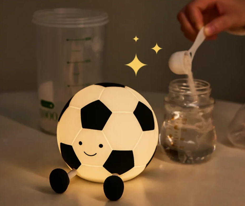 GlowKick - Fußball Nachtlicht aus Silikon, USB