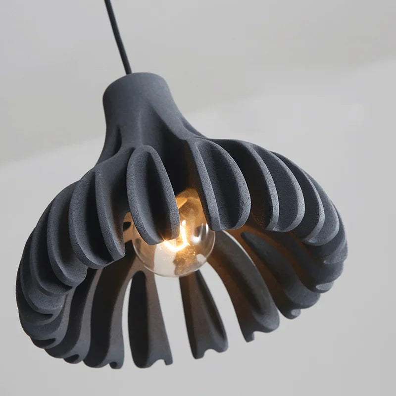 Kunstharz - Designer-Pendelleuchte, Kunstharz & Eisen,