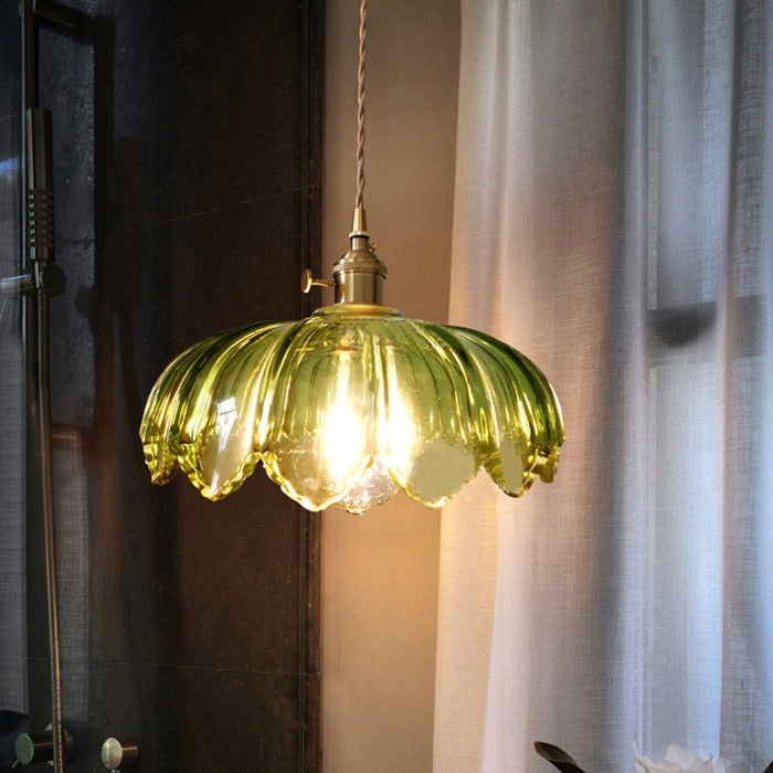 Aurela - Vintage-Pendelleuchte in Glasblume mit Blaseneffekt