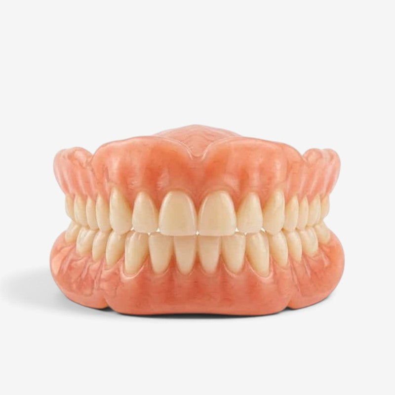 DentaSnap – Herausnehmbares Zahnprothesen-Set mit thermisch anpassbarem material