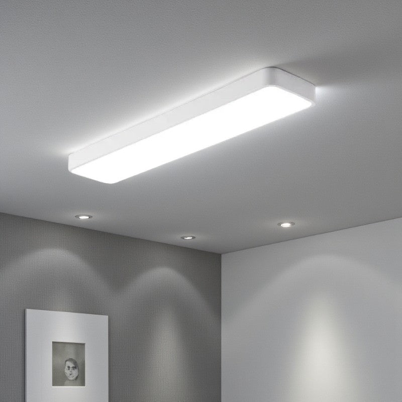 Deckenlampe mit minimalistischem Design und einstellbarer Helligkeit