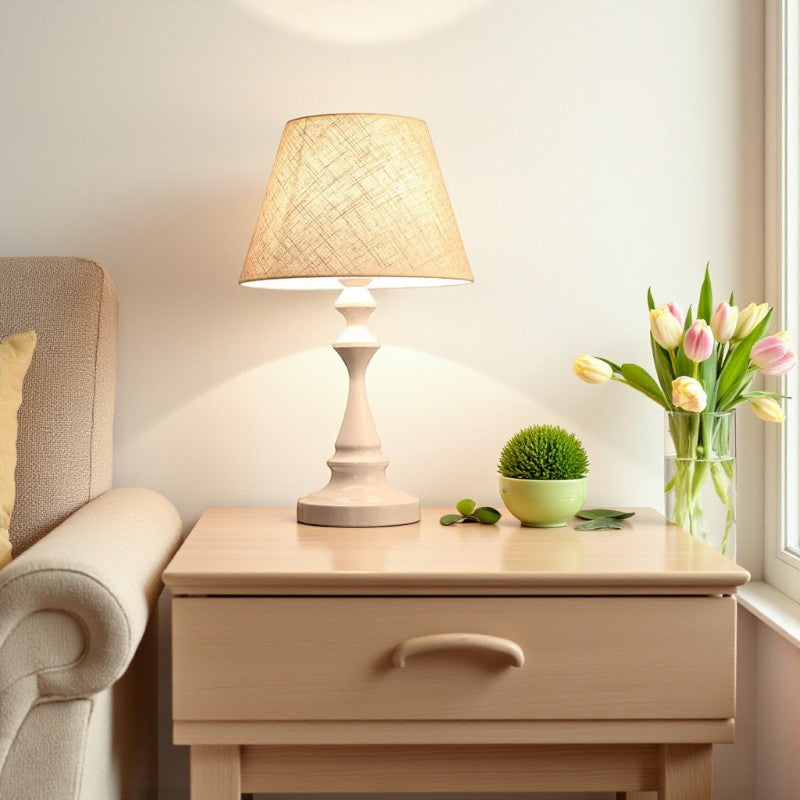 LED-Tischlampe für Schreibtisch und Innenbereich mit einstellbarer Helligkeit