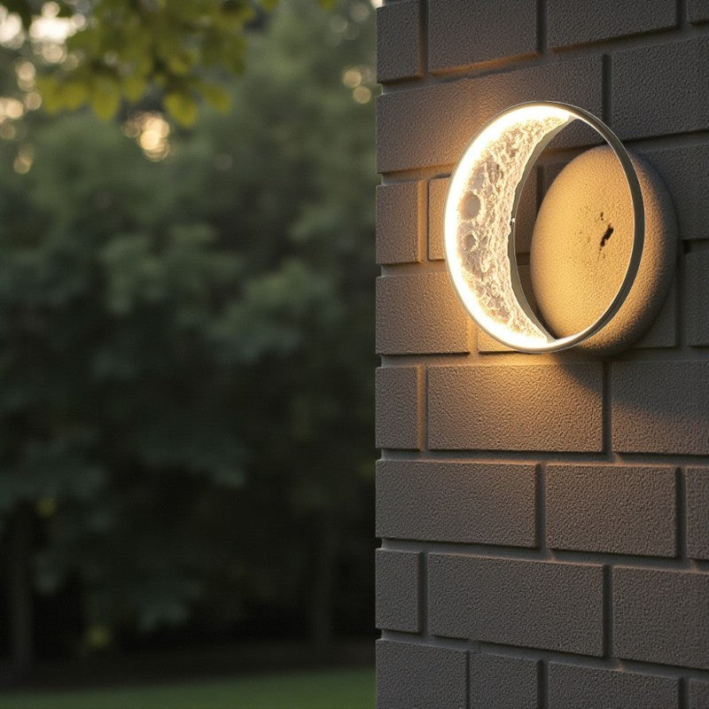 Mondförmige LED-Außenwandleuchte mit wasserdichtem Design