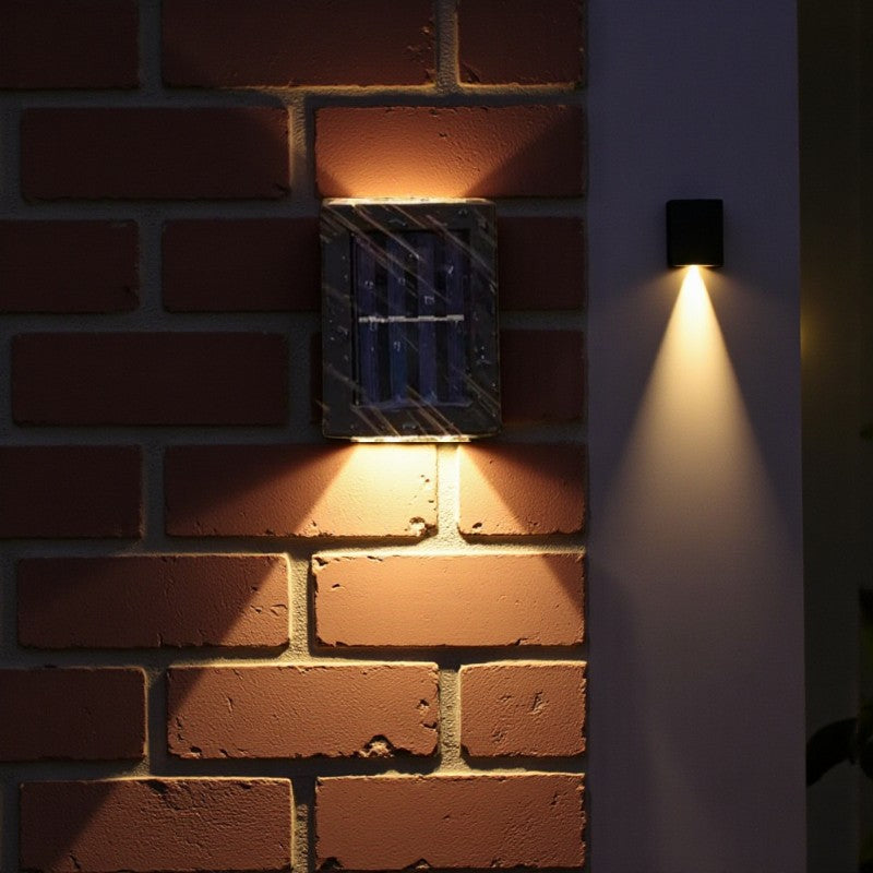 Solarbetriebene Wandleuchte mit Up-and-Down-Licht für Außenbeleuchtung