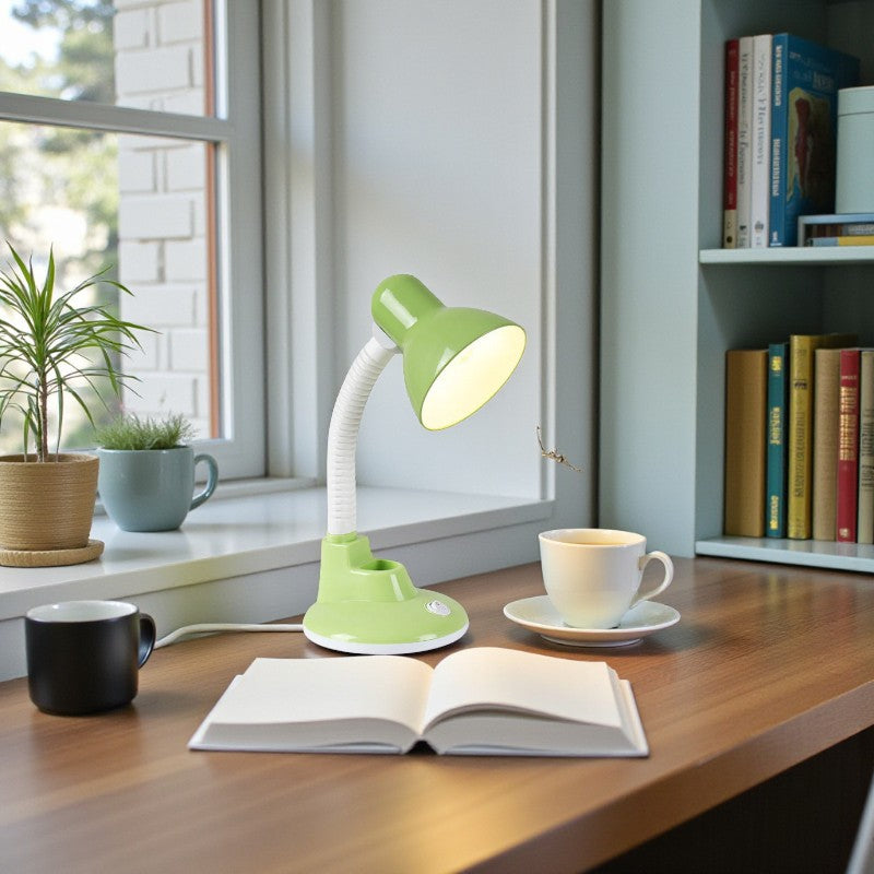 Skandinavische LED-Tischlampe mit Stifthalter und Ambientebeleuchtung für Innenräume