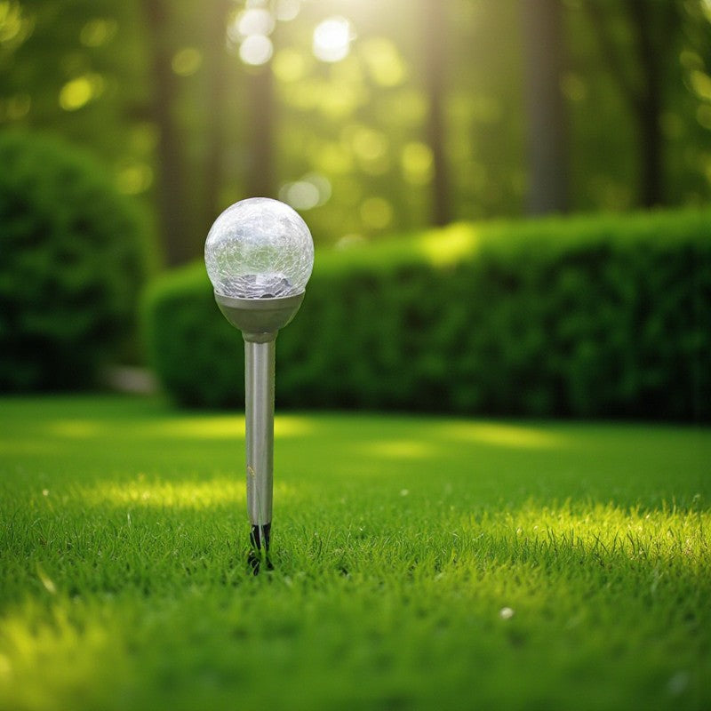 Solarbetriebene LED-Gartenlampe mit langlebiger Edelstahlkonstruktion