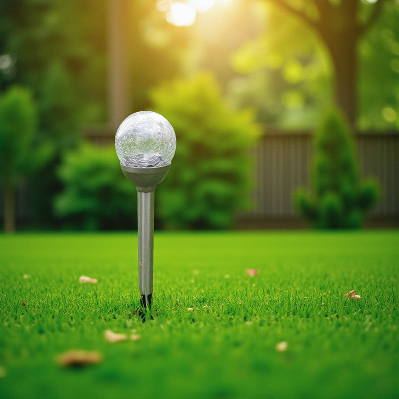 Solarbetriebene LED-Gartenlampe mit langlebiger Edelstahlkonstruktion