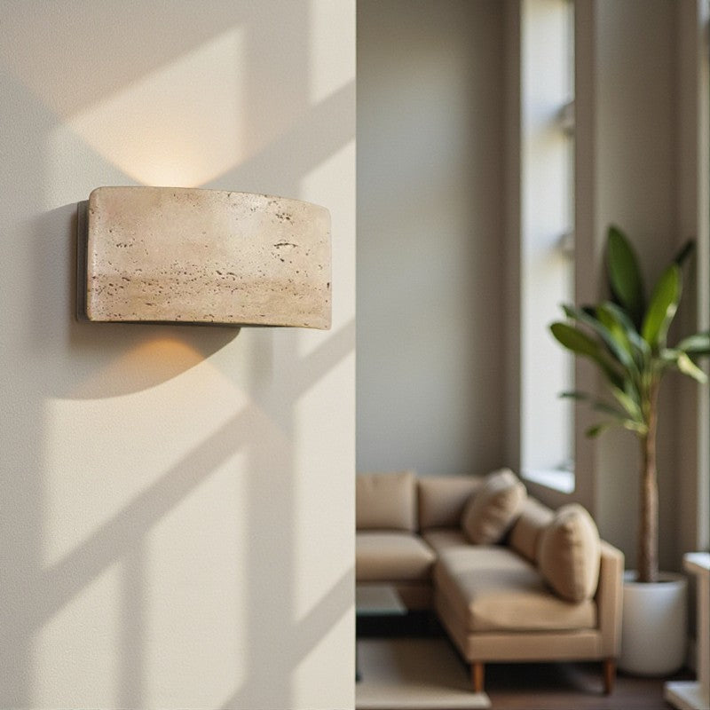 Wandleuchte LED mit geschwungenem Design für den Innenbereich