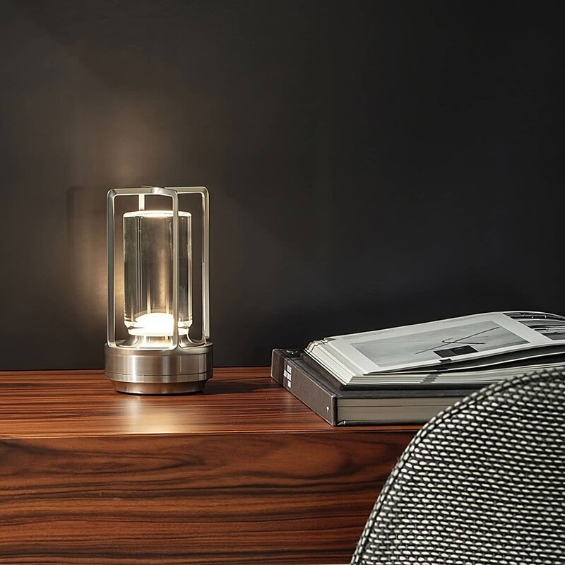Studio - Kabellose Tischlampe mit warmem Licht